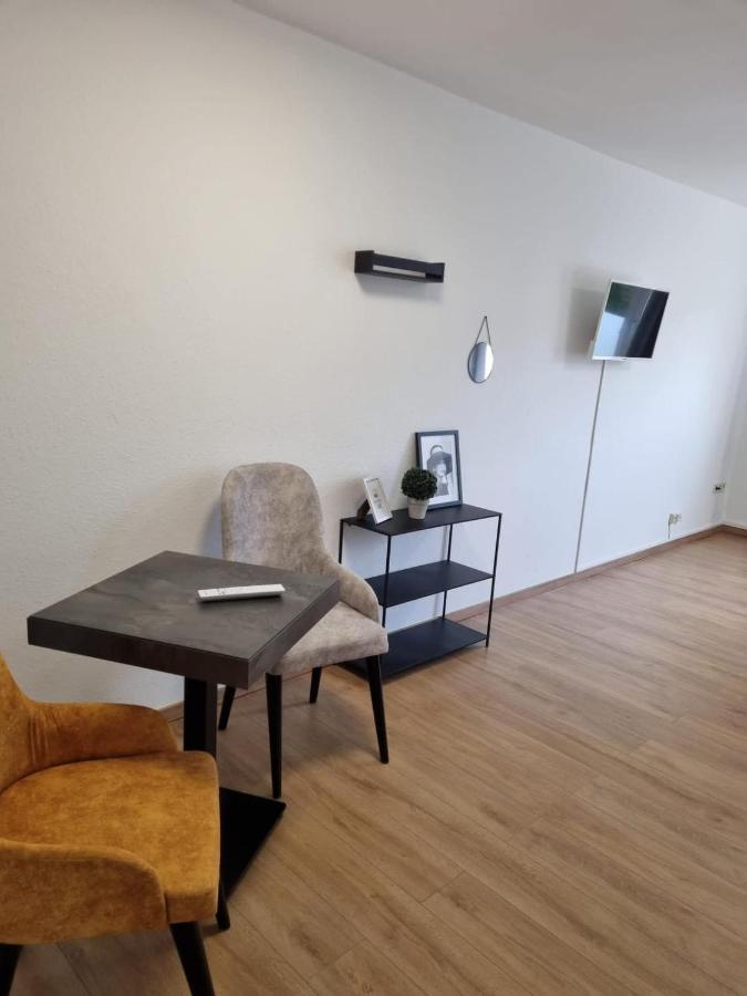 Twitch Apartments Achim Esterno foto