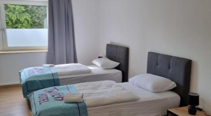 Twitch Apartments Achim Esterno foto